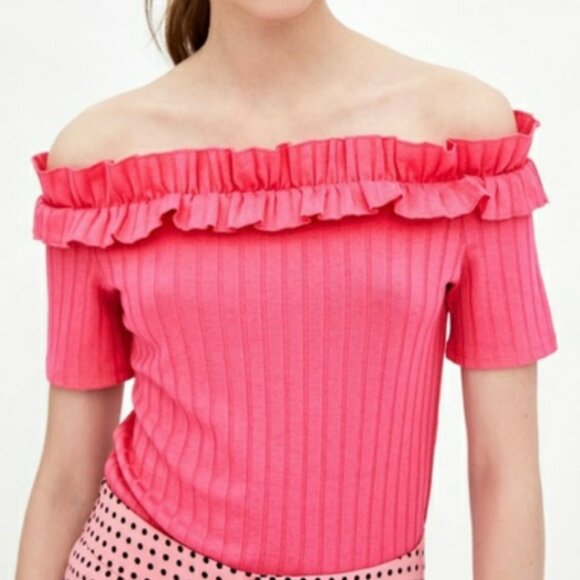 🟣🟣🟣 ZARA TRAFALUC Women's Small Pink Ribbed Ruffle Off The Shoulder Shirt - Picture 1 of 8